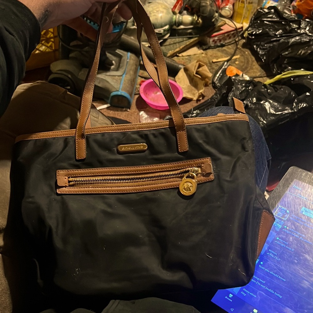 Mk purse